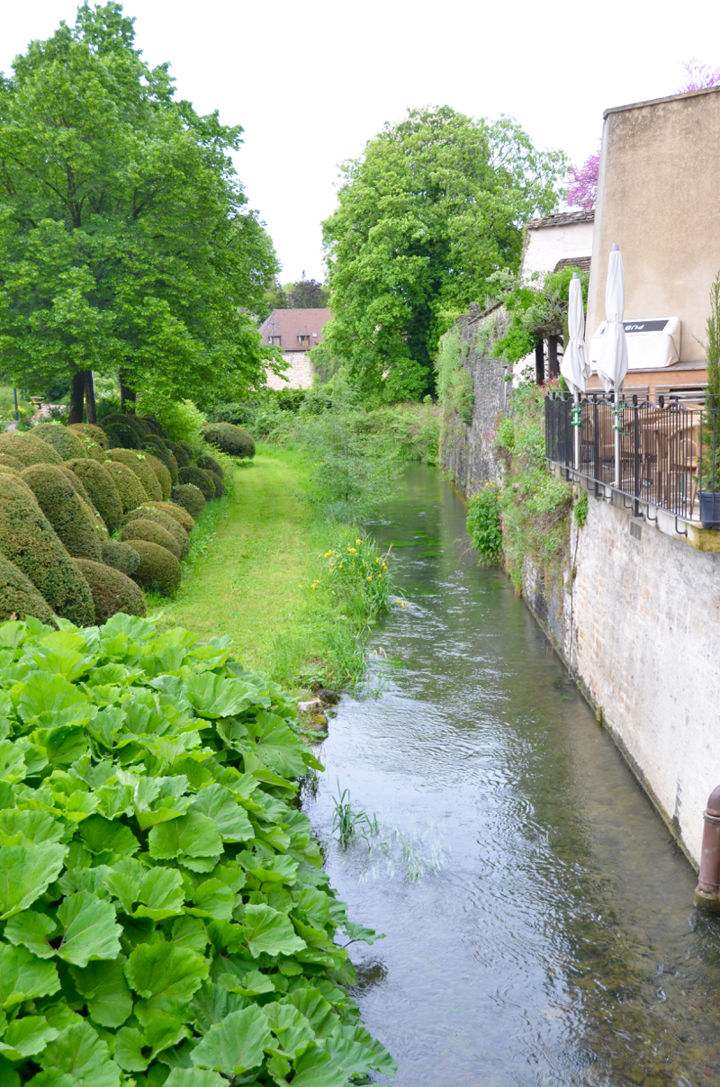 what to do, where to eat, traveling in Beaune, France // Thestylesafari.com