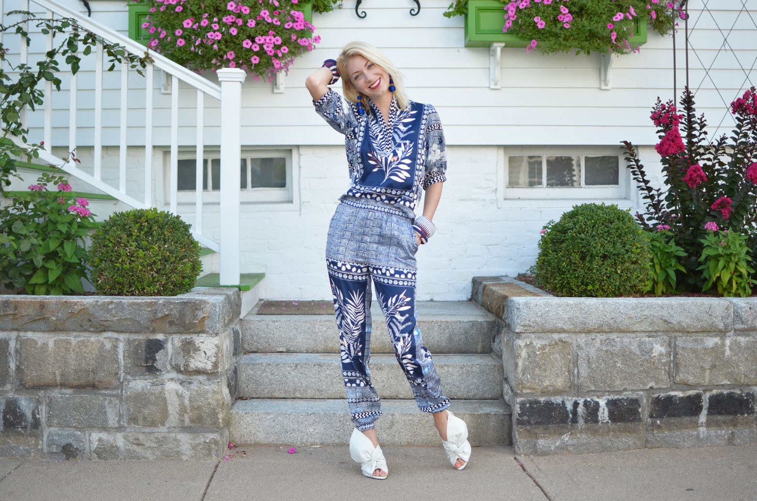 Stefanie of The Style Safari wears dezzal blue printed blouse and pants twinset, defining your style // thestylesafari.com