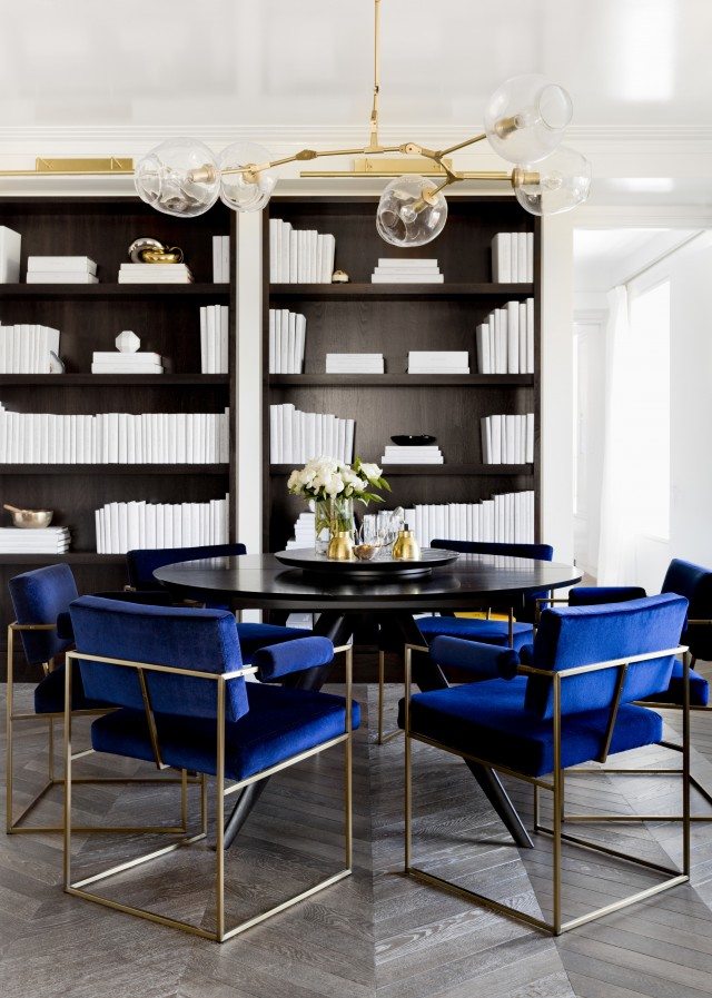 navy blue velvet modern dining chairs // thestylesafari.com