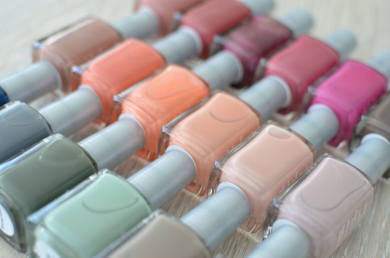 Stefanie of the Style Safari wears Soulstice Spa 5-Free Marin County Nailpolishes