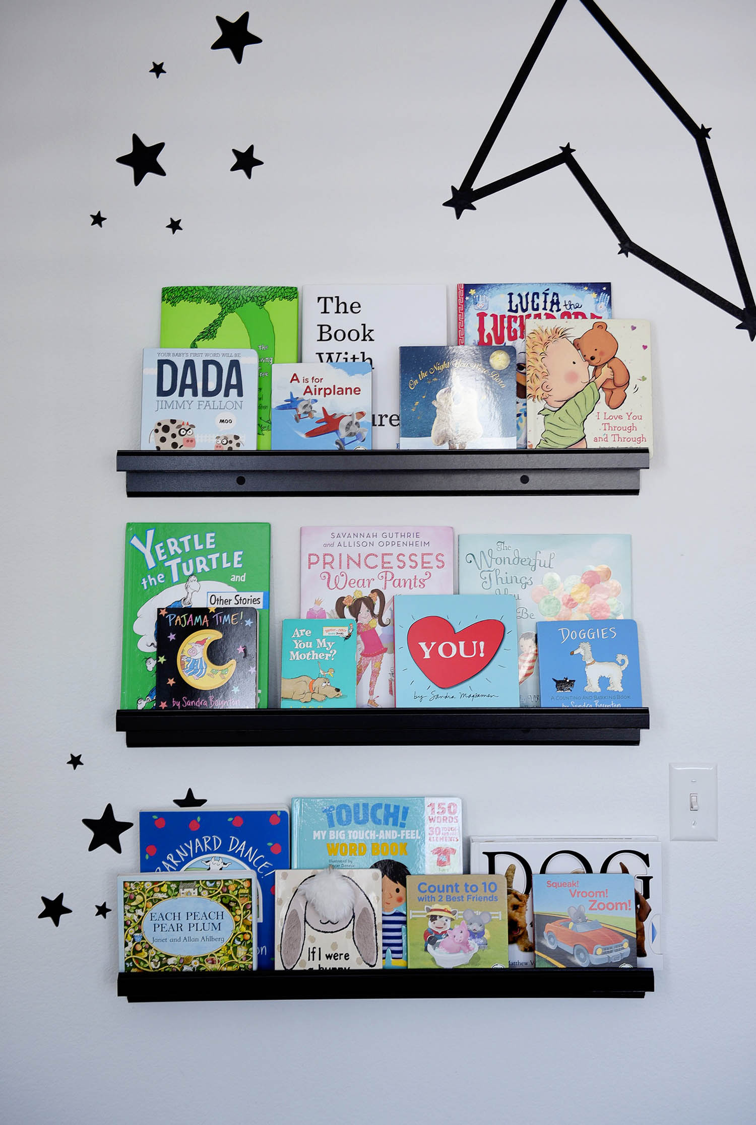 pink constellation nursery reveal, baby girl nursery, book ledges