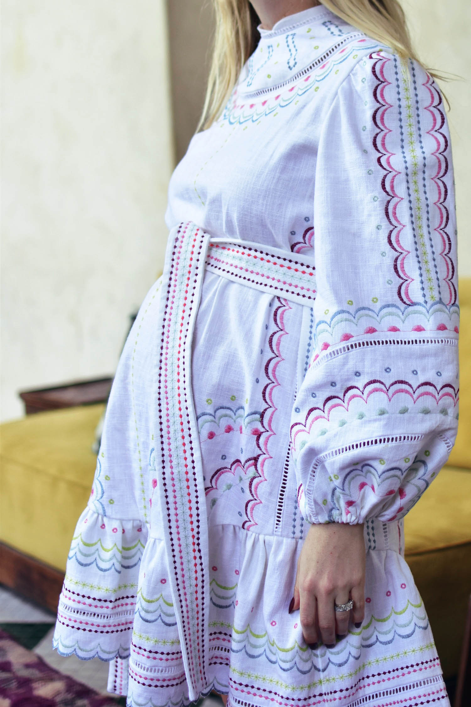 embroidered linen dress, sleeve embroidery detail